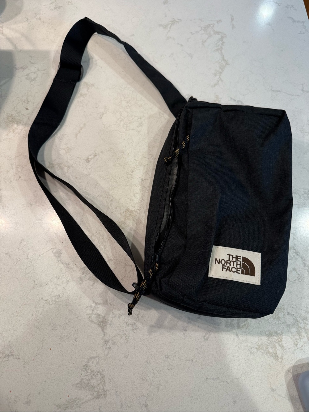 The North Face Black Waist / Crossbody Pack